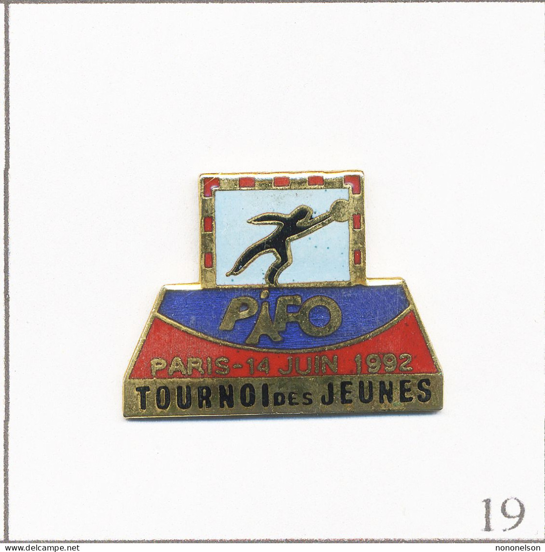 Pin's Sport - Handball / Tournoi Des Jeunes Paris Pifo Juin1992. Estampillé Winner. EGF. T676-19 - Handbal