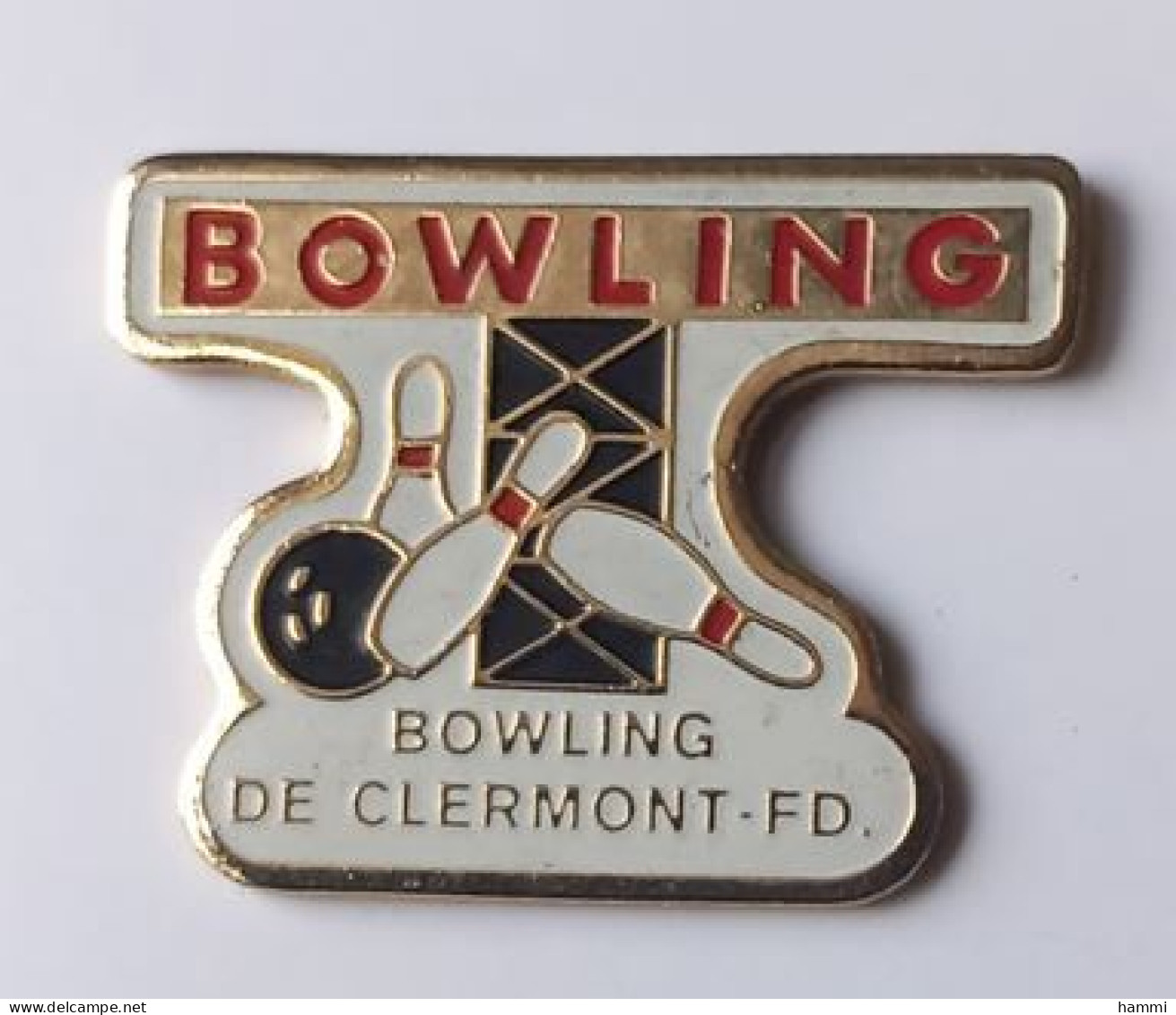 T05 Pin's Bowling De Clermont Clermond Ferrand Puy De Dôme Achat Immédiat - Bowling