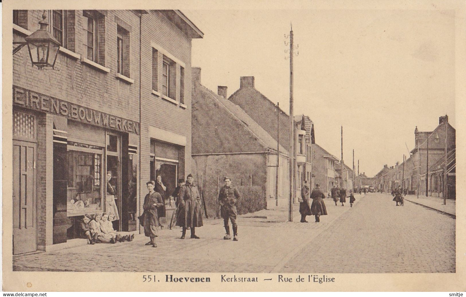 HOEVENEN STABROEK CA. 1930 KERKSTRAAT WINKEL MILITAIREN - MOOIE ANIMATIE - HOELEN KAPELLEN 551 - Stabroek