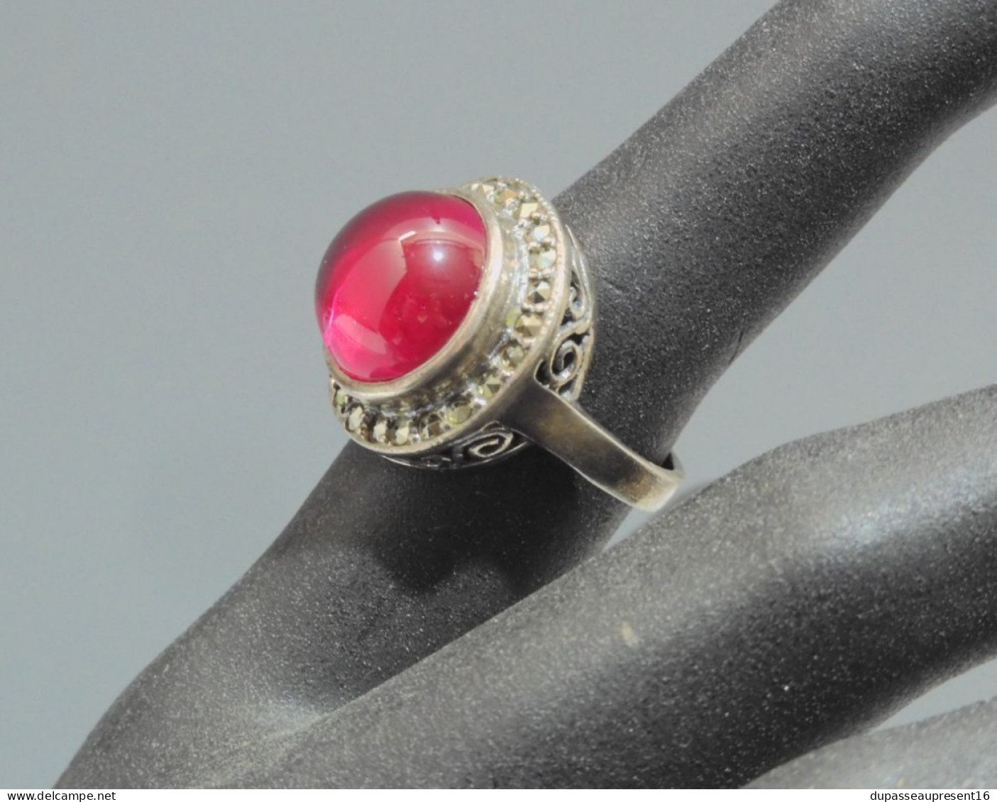 -BELLE ANCIENNE BAGUE ARGENT 925° MARCASSITES & Pierre/Cristal  Rouge BIJOU   E