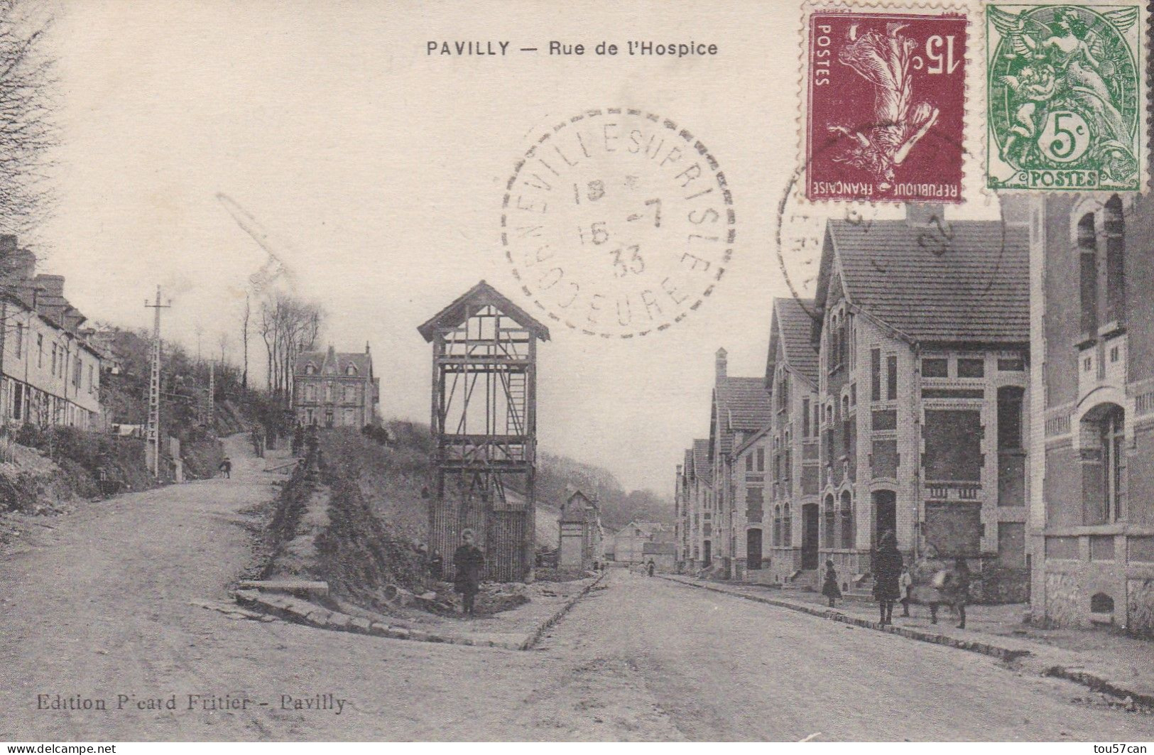 PAVILLY  -  SEINE-MARITIME -  (76)  - CPA DE 1933 - LA RUE DE L'HOSPICE - EN EXCELLENT ETAT. - Pavilly