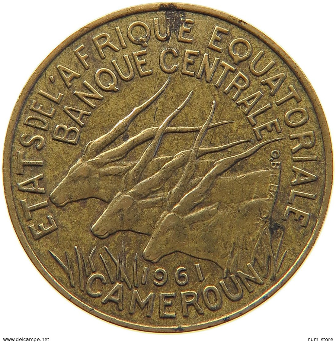 CAMEROON 10 FRANCS 1961  #MA 065263 - Cameroun