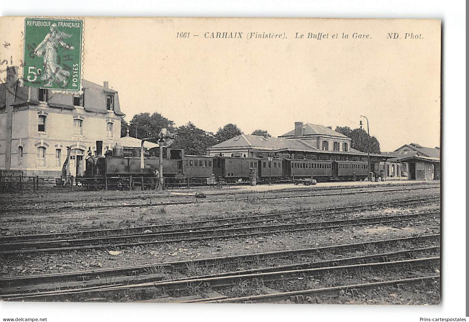 CPA 29 Carhaix Le Buffet La Gare Et Le Train Tramway - Carhaix-Plouguer