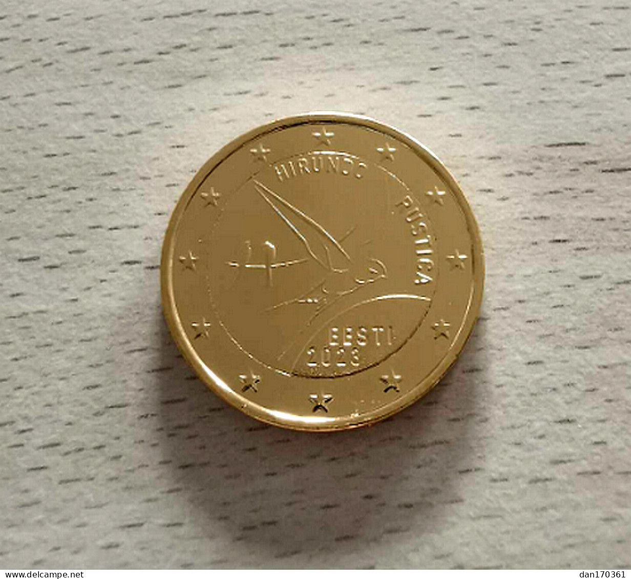 ESTONIE 2023 - HIRONDELLE RUSTIQUE - 2 EUROS COMMEMORATIVE  - PLAQUE OR - VERGOLDET - Estonia