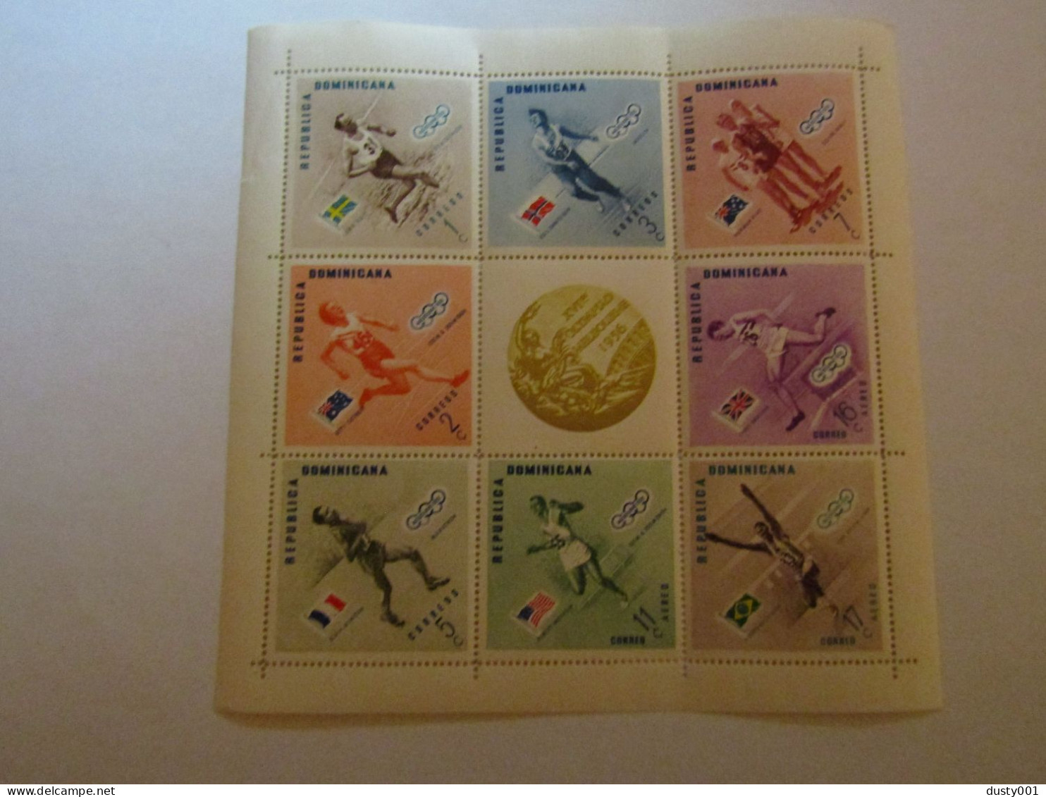 JO401    Feuille JO Melbourne   1956  MNH  MI BF7   Médaille  Rép. Dominicaine - Sommer 1956: Melbourne