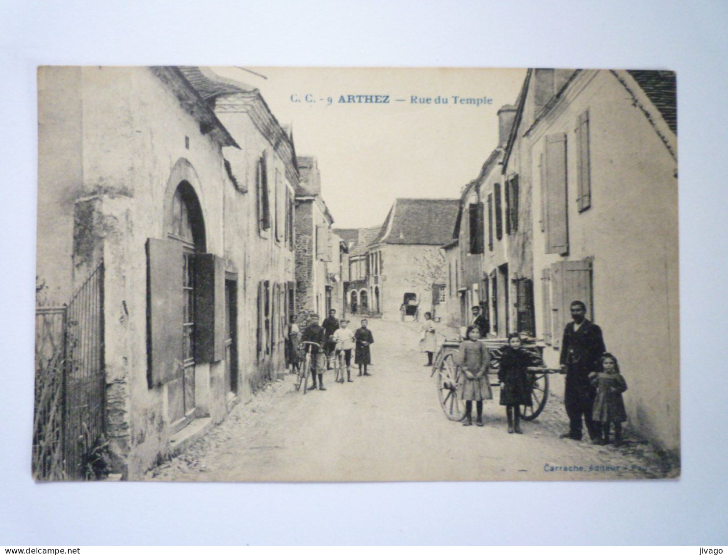 2023 - 2984  ARTHEZ  (64)  :  Rue Du TEMPLE  -  TB Animation  XXX - Arthez De Bearn