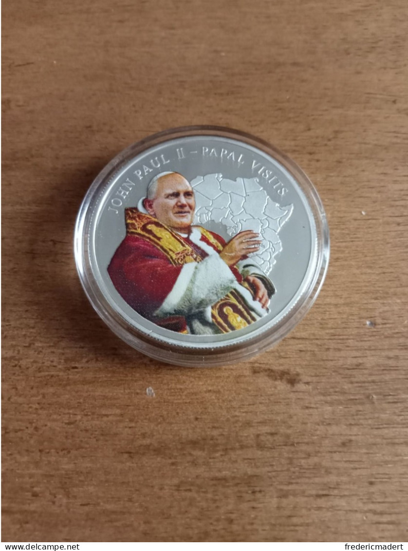 Republic Of Libéria - Pièce De 5 $ Argent  2005 - John Paul II - Liberia