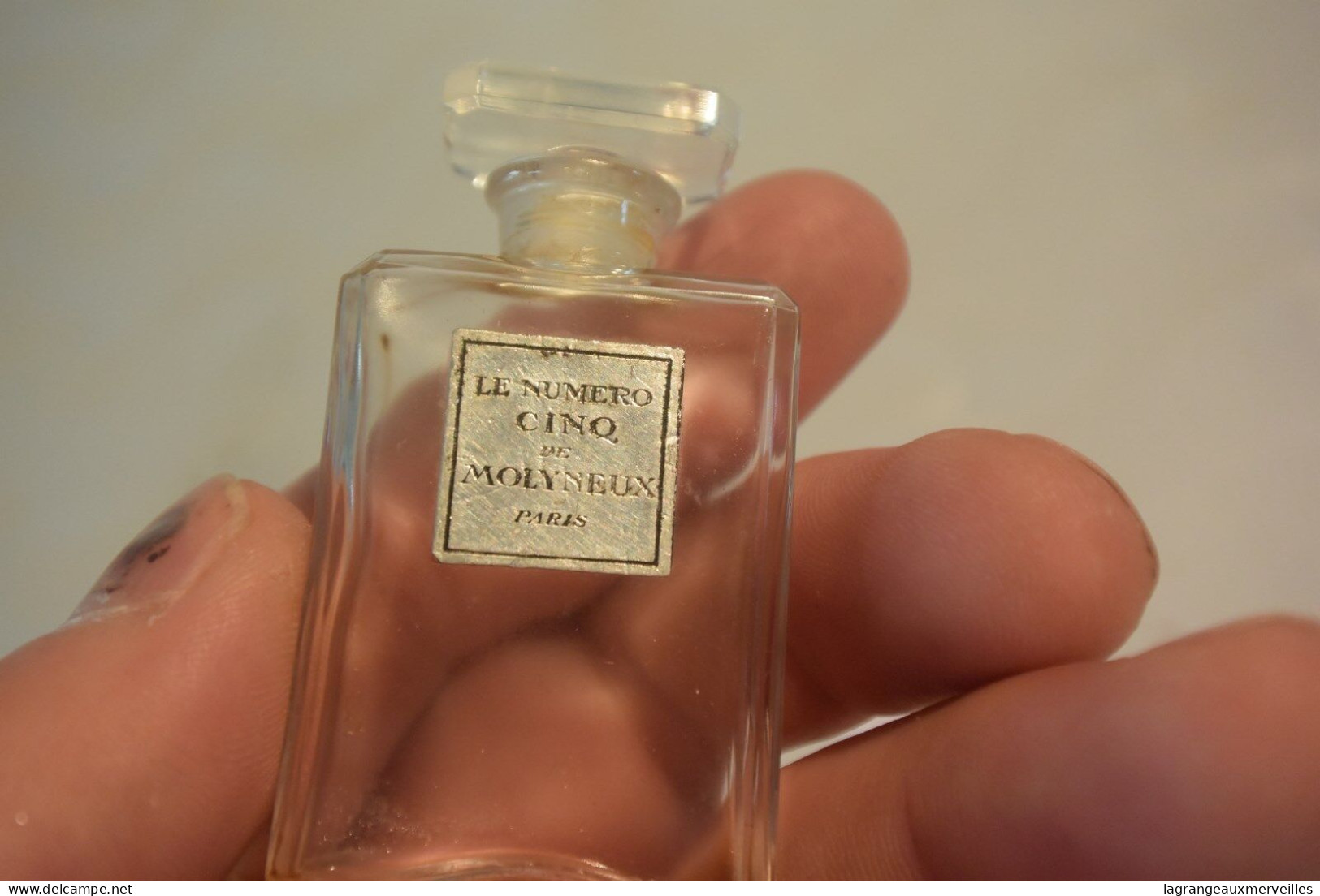 C97 Bouteille De Parfum De Collection Numéro 5 Paris Flacon - Miniatures (sans Boite)