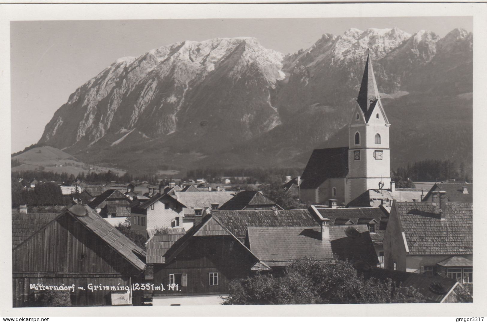 D8692) MITTERNDORF - Grimming - FOTO AK Mit KIRCHE U. Haus Dächern ALT 1950 - Bad Mitterndorf