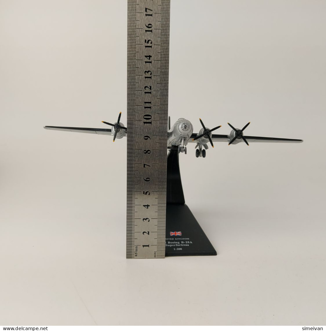 Diecast Model Fighter Aircraft 1952 Boeing B-29A Superfortress AmerCom 1:200 #5425