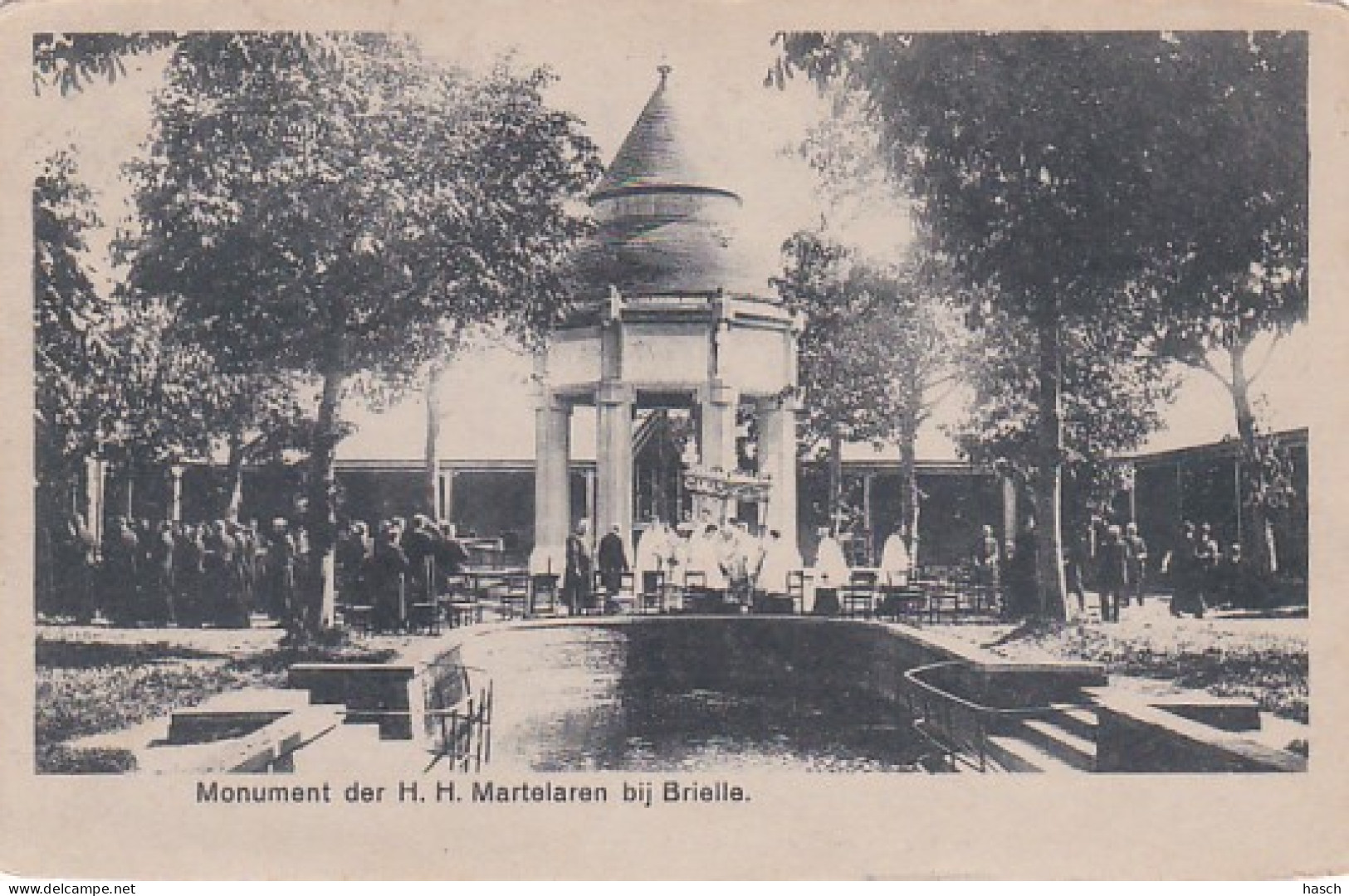 4844439Brielle, Monument Der H. H. Martelaren. (zie Achterkant En Hoeken) - Brielle