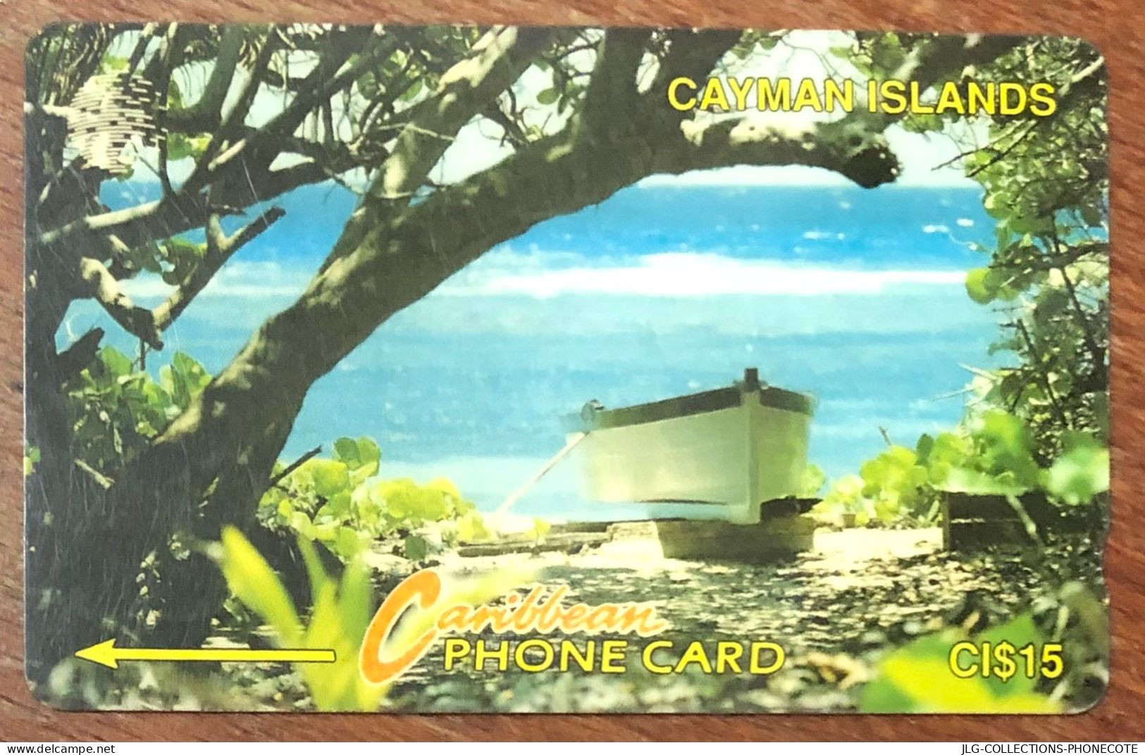 CAYMAN ISLANDS PLAGE CI$ 15 CARIBBEAN CABLE & WIRELESS SCHEDA TELECARTE TELEFONKARTE PHONECARD CALLING CARD - Cayman Islands