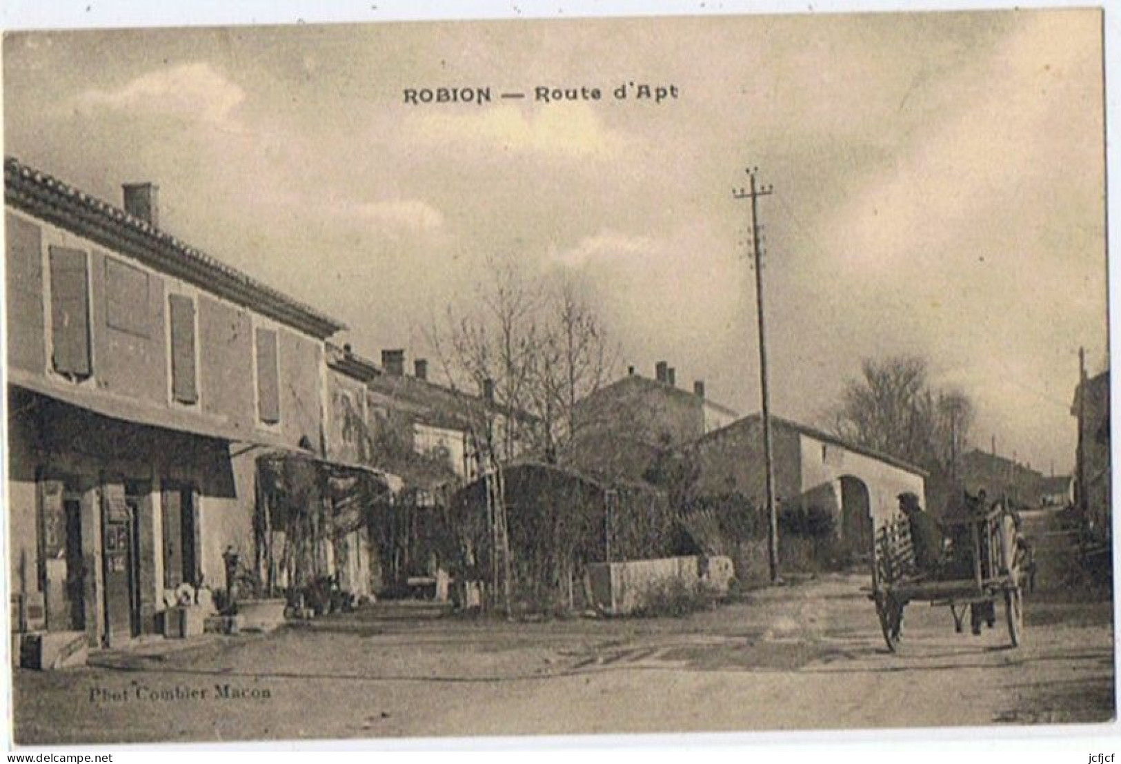 Cpa..84..ROBION..VAUCLUSE..ROUTE D'APT - Robion