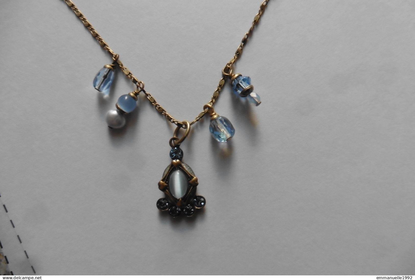 Collier Créateur Michal Golan Pendentif Cristaux Swarovski Bleu Clair Bluebell Collection 2023 - Necklaces/Chains