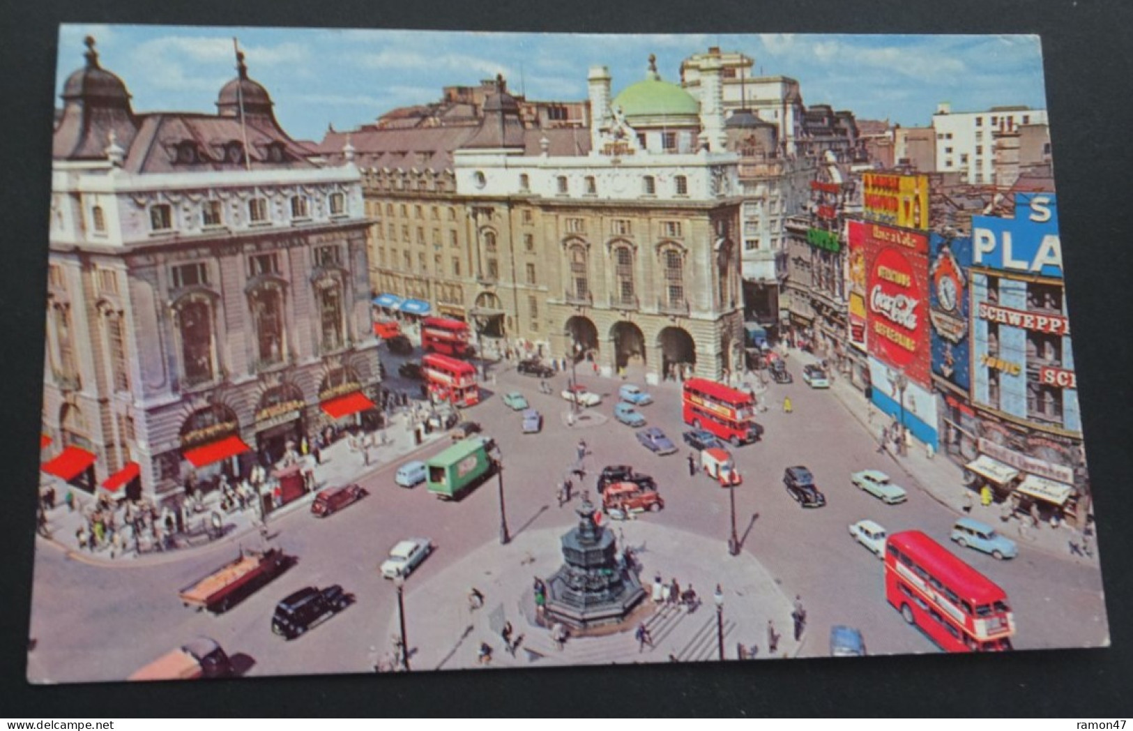 London - Piccadilly Circus - The Photographic Greeting Card, London - Piccadilly Circus