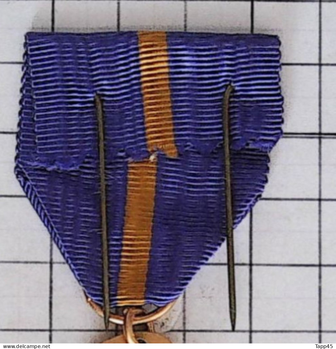 Médaille > Mérite Éducatif  > Réf:Cl Belge  Pl 2/ 4