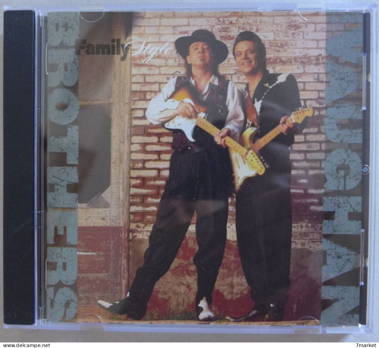 CD/ The Vaughan Brothers - Family Style / CBS Records - 1990 - Blues