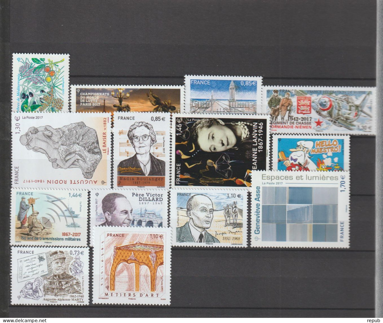 France Lot Des Timbres 2017, émission En Feuilles Faciale 47.59 Euro - Neufs