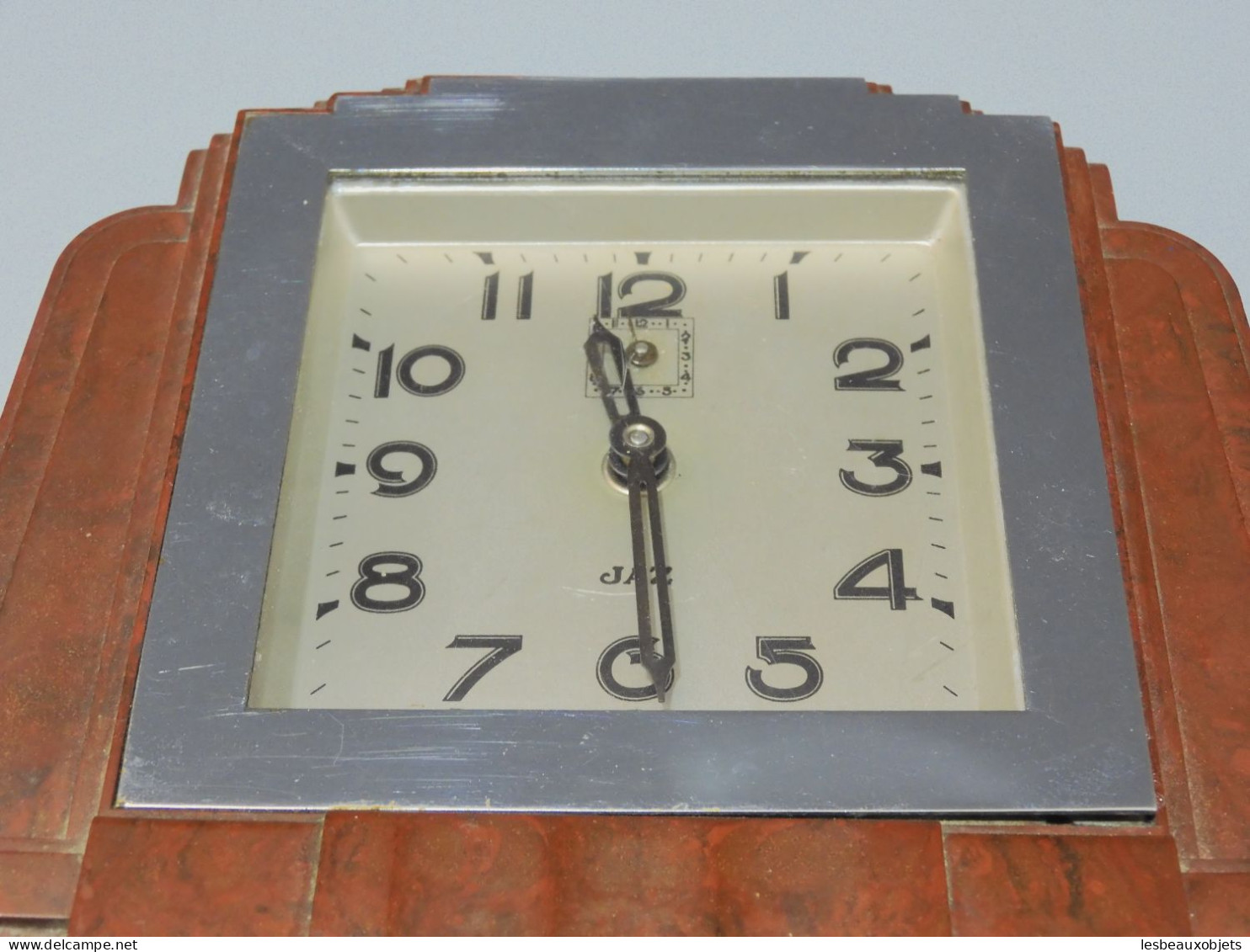 -REVEIL ART DECO JAZ BAKELITE  ROUGE COLLECTION Déco Vintage Vitrine   E - Alarm Clocks