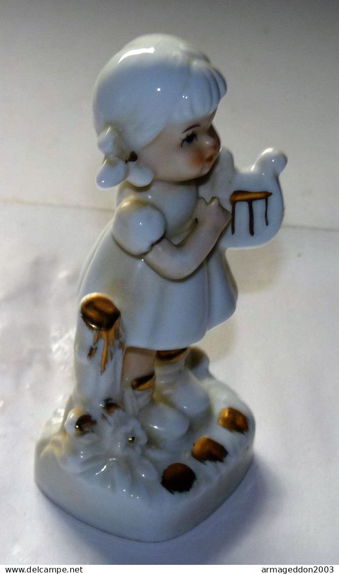 Figurine Statue Fillette Musicienne Céramique Porcelaine Or Fin Art Déco Tbe - Art Nouveau / Art Déco