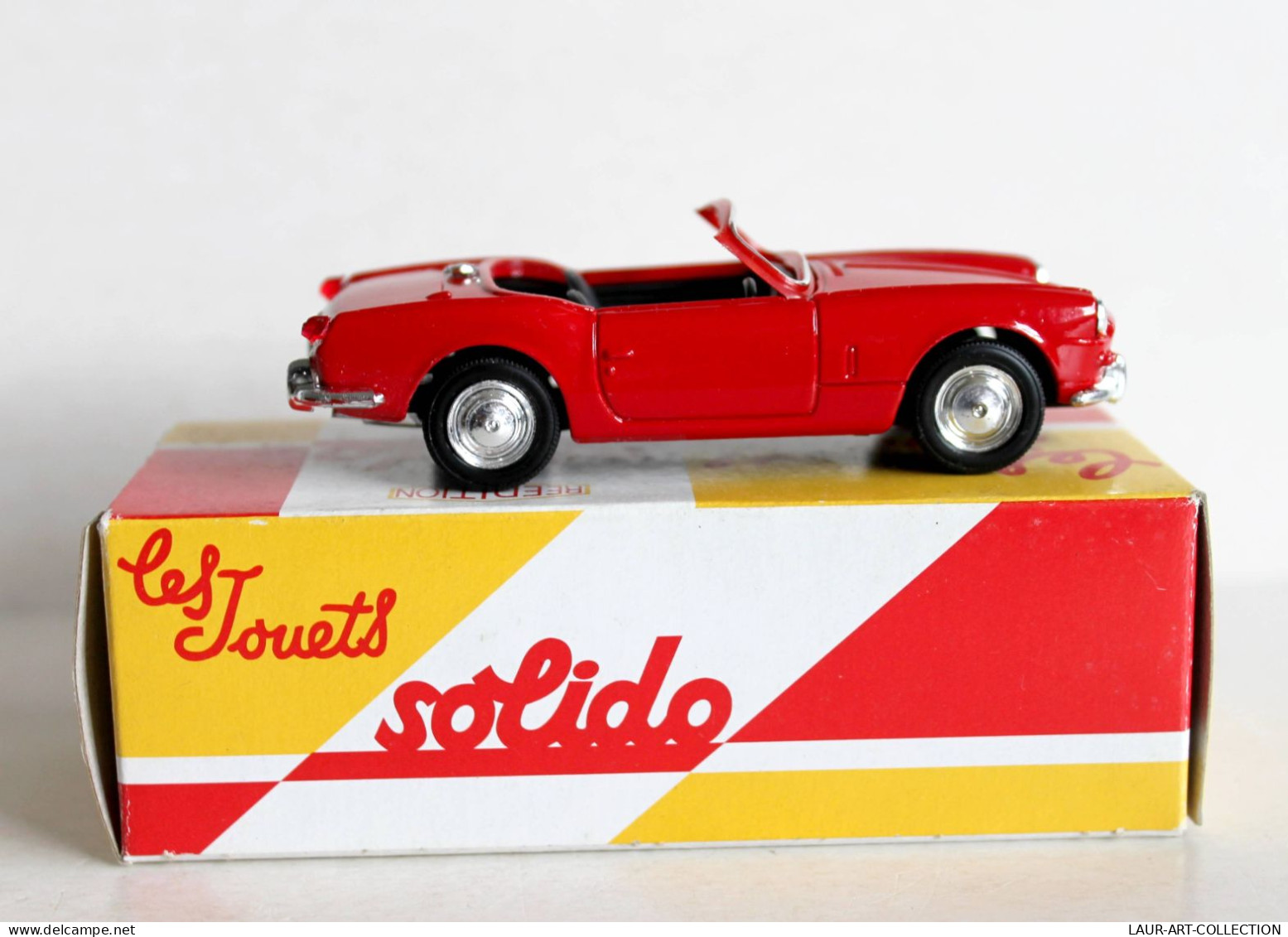 SOLIDO - TRIUMPH SPITFIRE 1962 - MINIATURE 1/43 VOITURE AUTOMOBILE MODELE REDUIT - ANCIEN VEHICULE COLLECTION (2502.76') - Solido