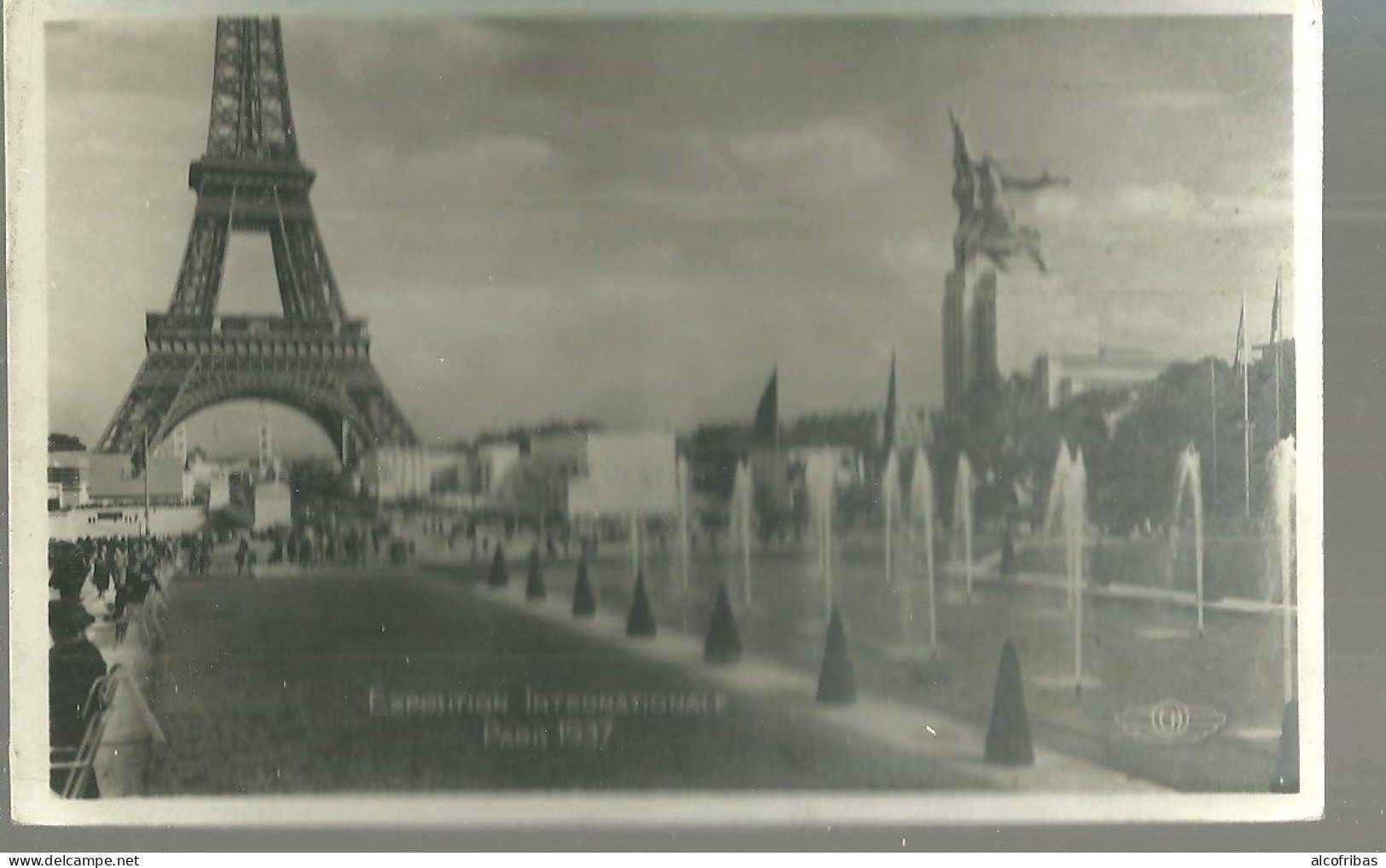 CPM  Photo Doisneau 2 Cartes A L Ecole Et Vieille Voiture Enfants - Doisneau