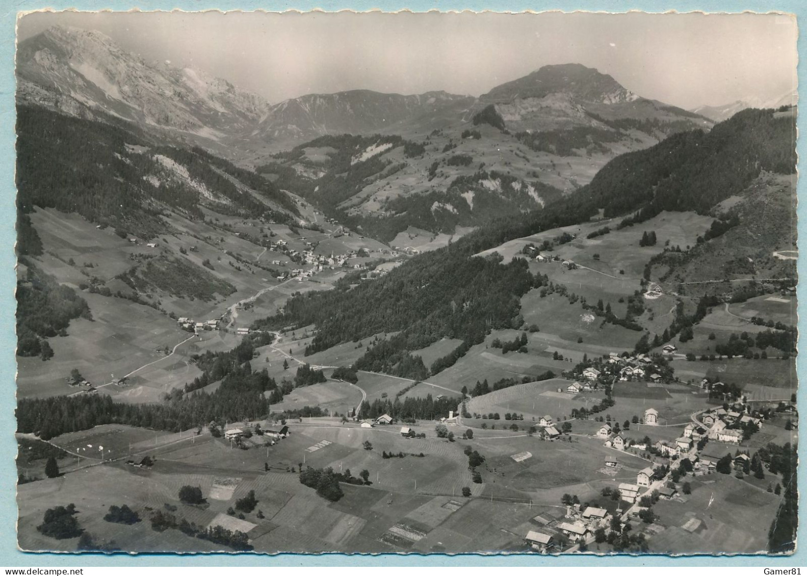 SAINT-JEAN-DE-SIXT - Vue Générale Aérienne : Au Fond, La Vallée Du Grand-Bornand - Circulé 1959 - Saint-Jean-de-Sixt