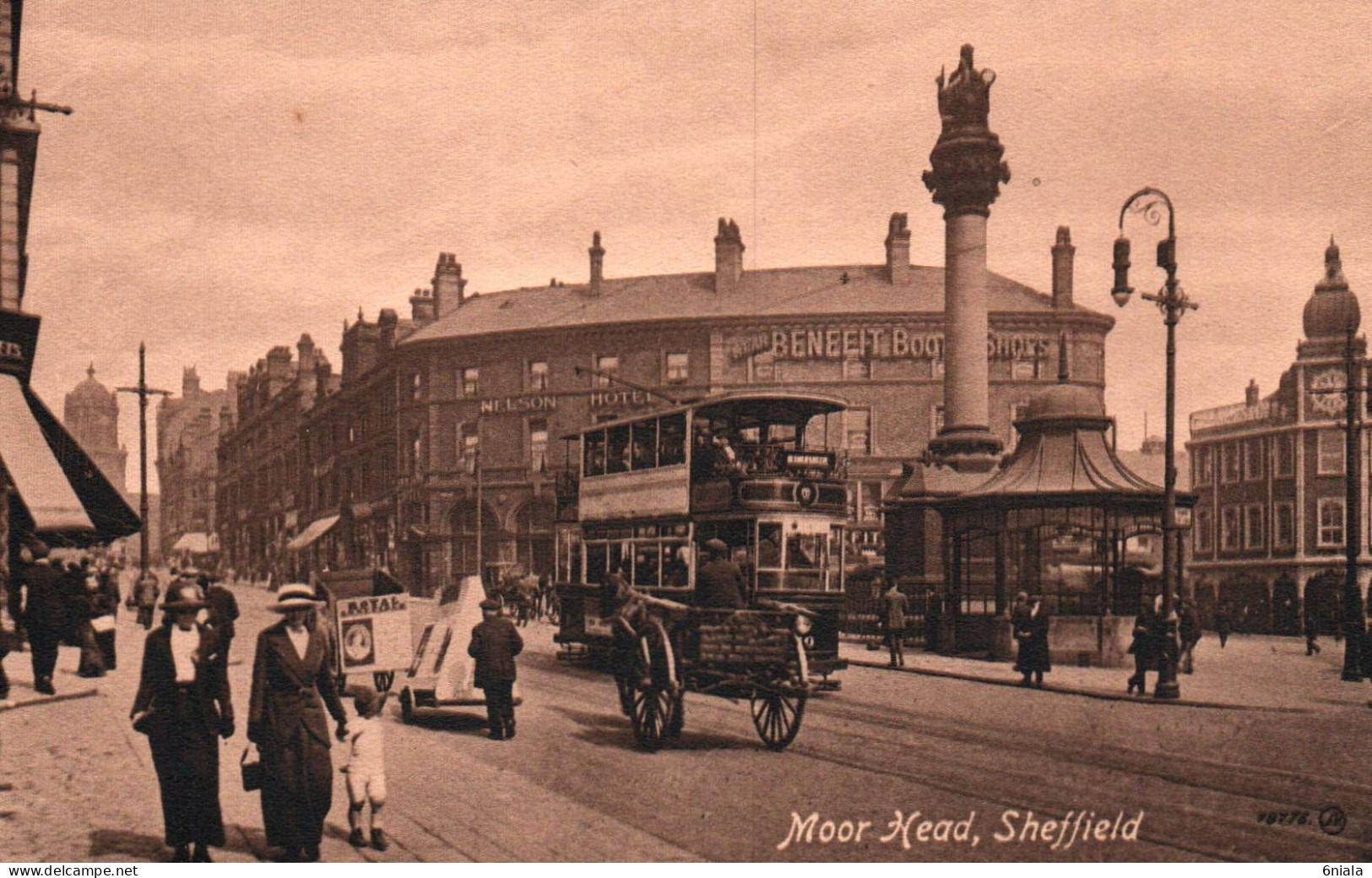 20320  SHEFFIELD  MOOR HEAD  ( Bus Voitures  Autobus ) (  2 Scans) - Sheffield