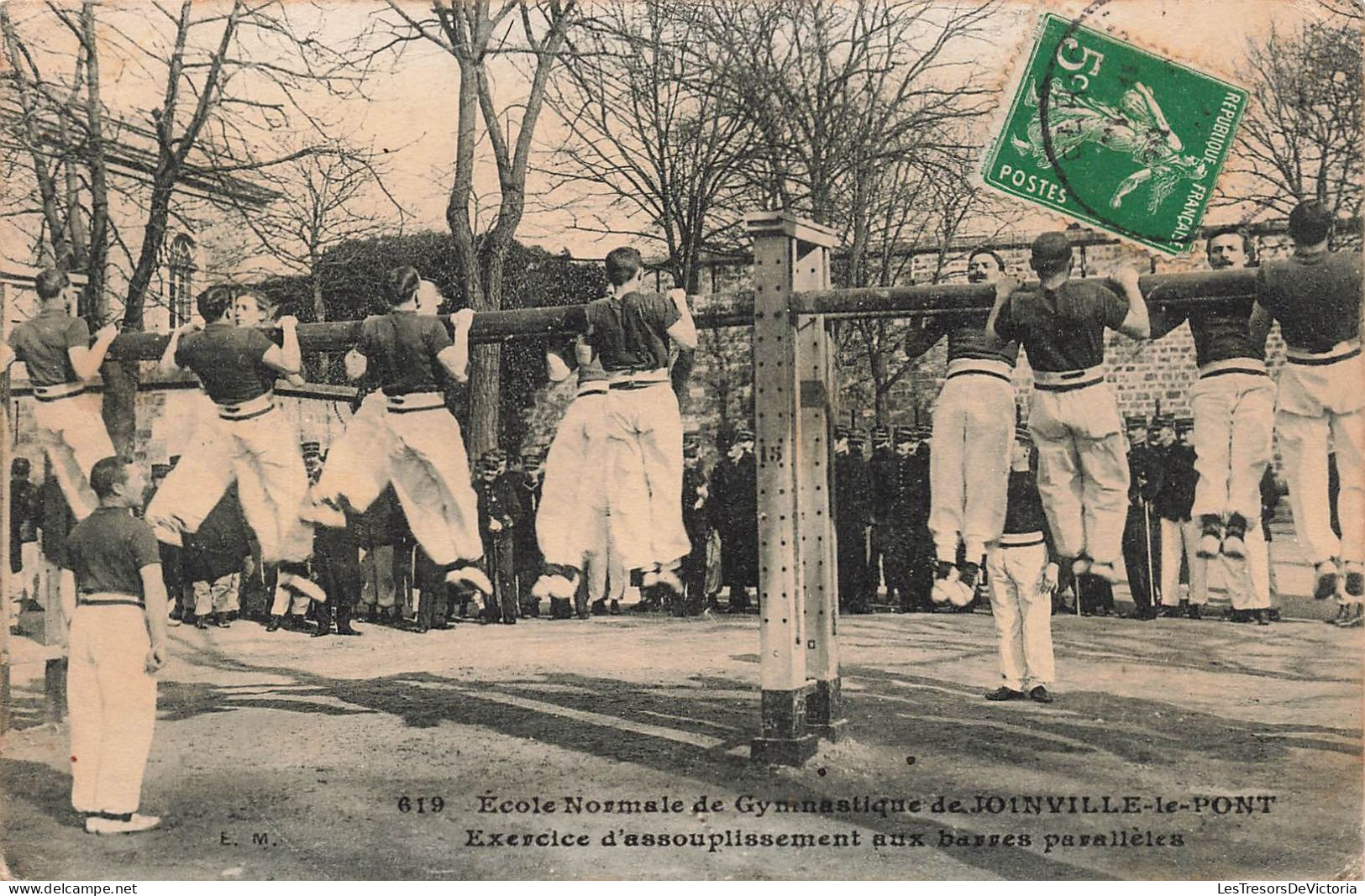 MILITARIA - Ecole Normale De Gymnastique De Joinville - Exercice D'assouplissement - Carte Postale Ancienne - Autres & Non Classés