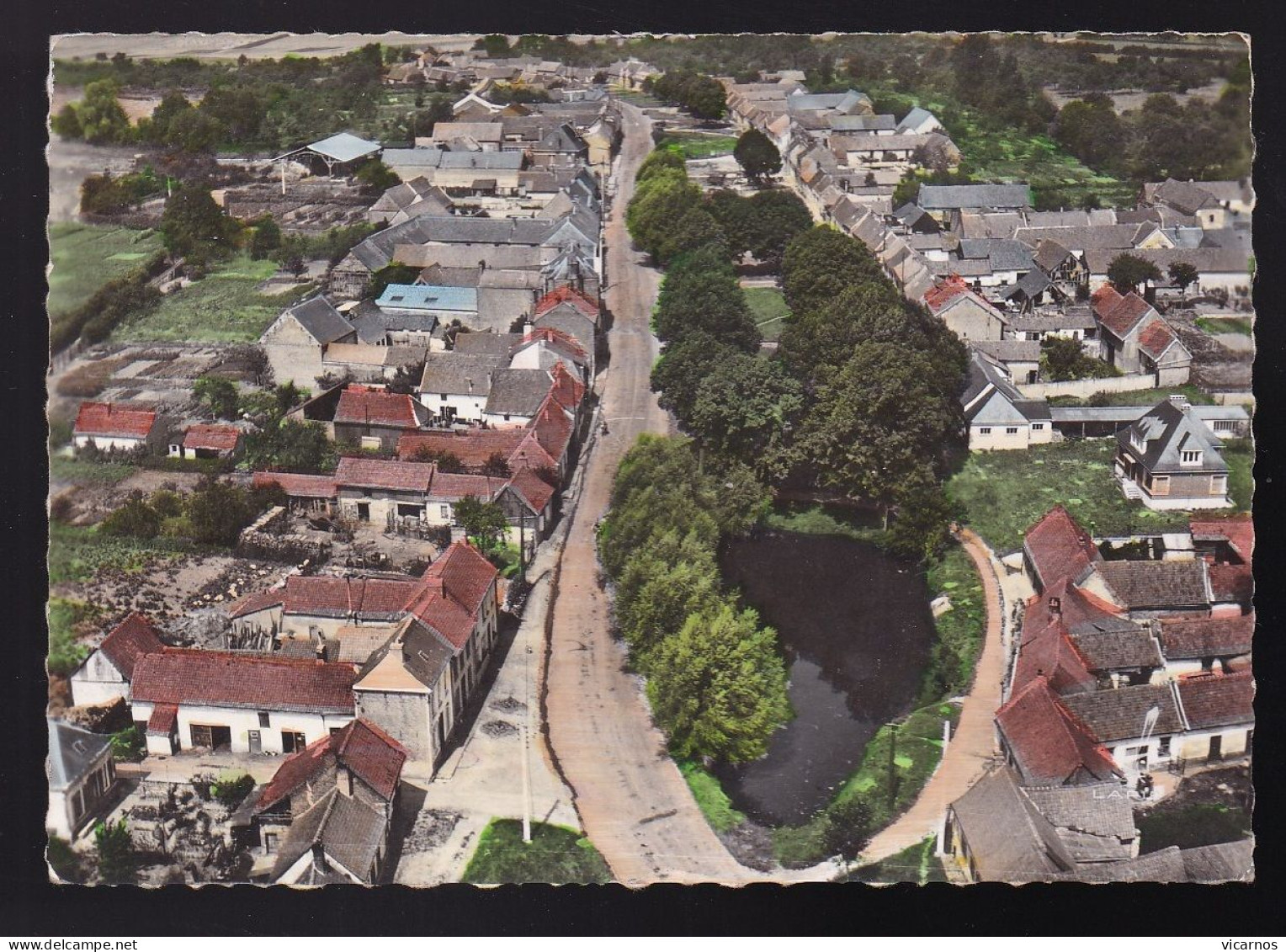 CP 80 VIGNACOURT La Rue Daours - Vignacourt