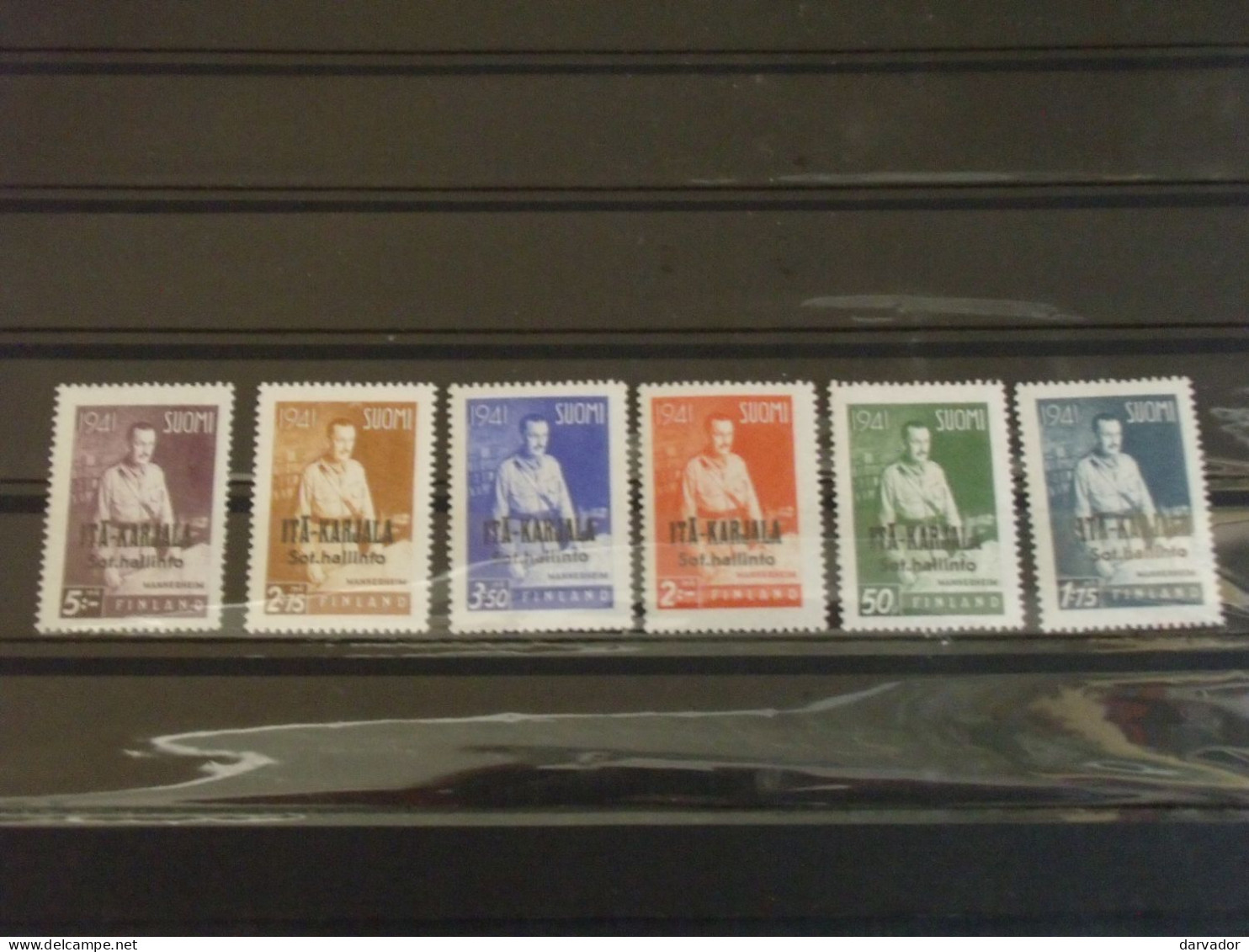 CAISSE BLEUE / FINLANDE  : Timbres Neuf ** MNH Surchargés  ITA KARJALA - Unused Stamps