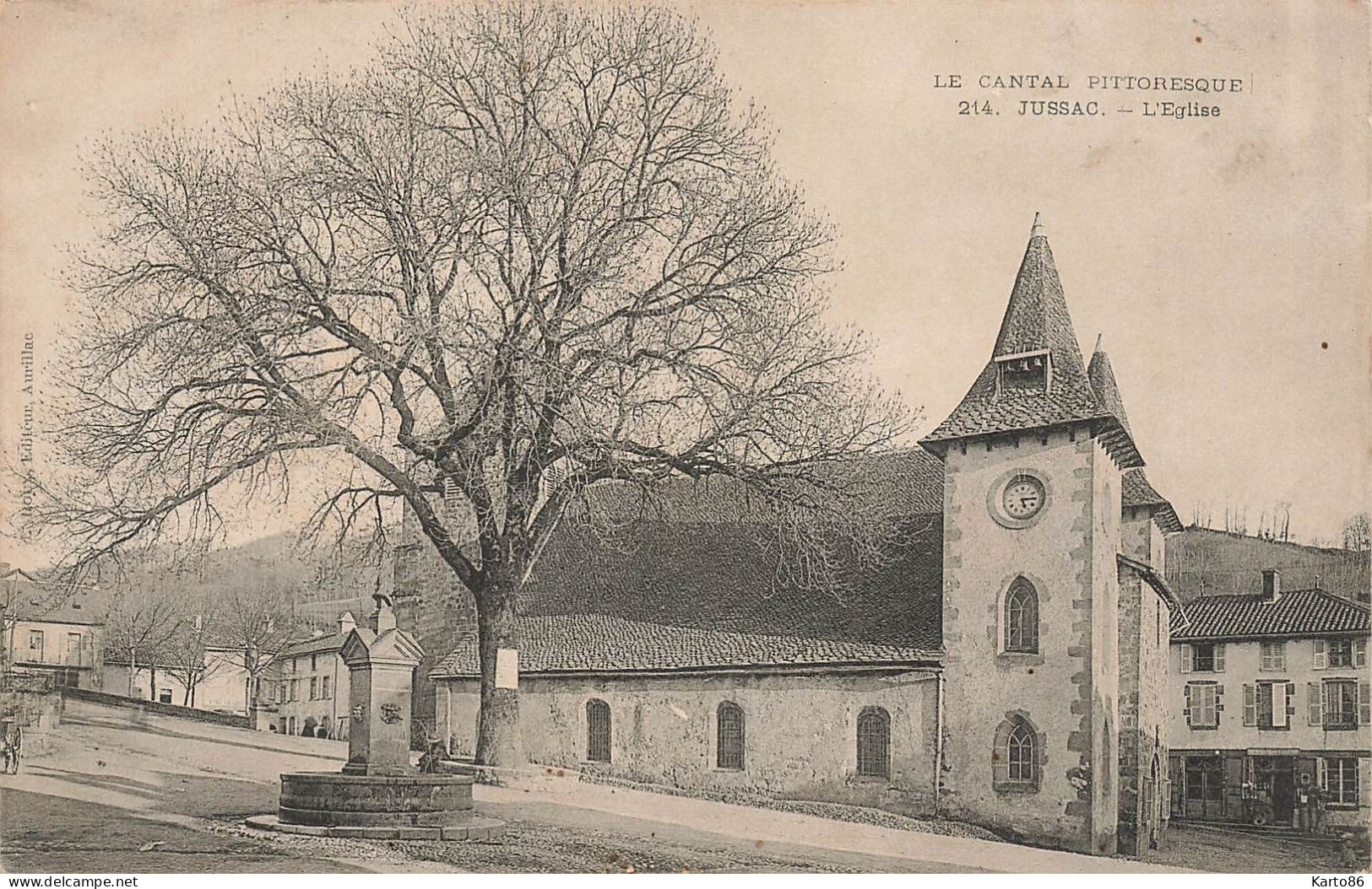 Jussac * La Place De L'église - Jussac