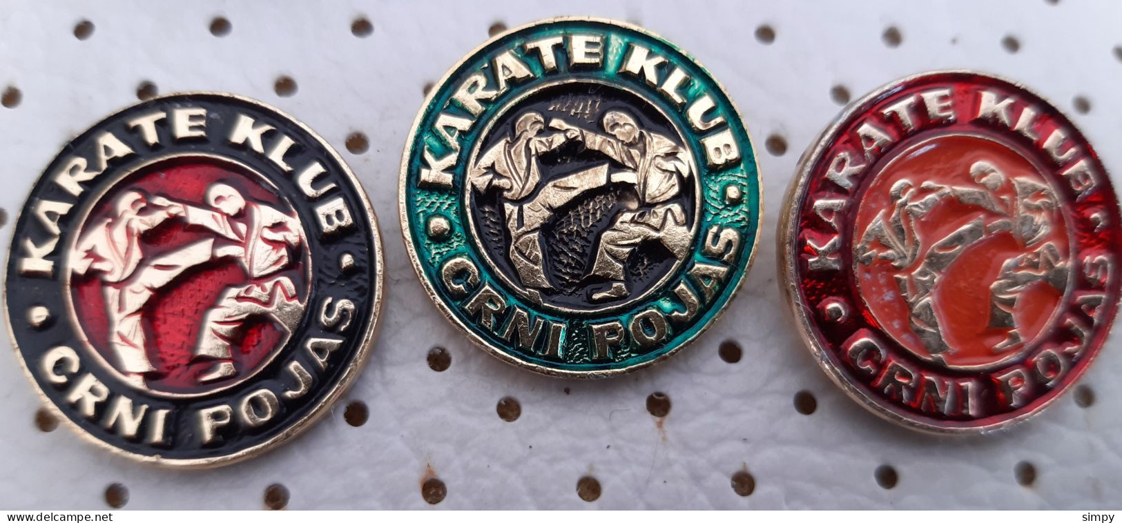 Karate Club Crni Pojas Black Belt  YUgoslavia Vintage Pins - Judo