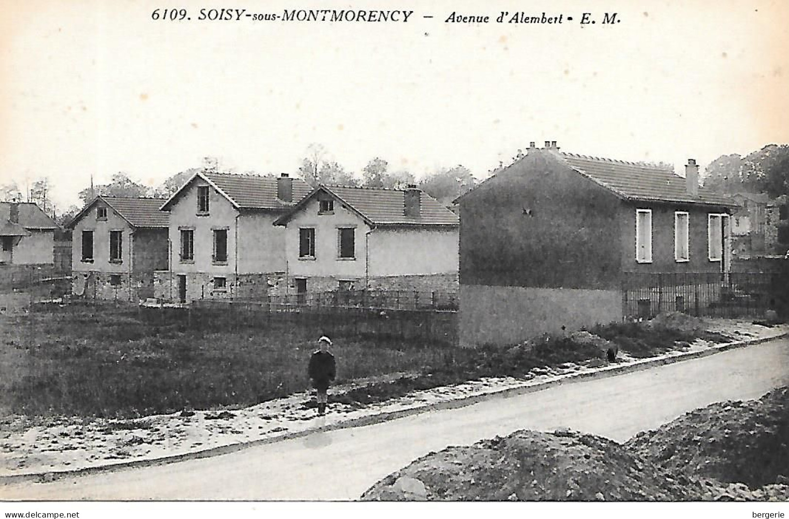 C/74                 95    Soisy Sous Montmorency    -    Avenue D'alembert   -   La Citée   -   Animation - Soisy-sous-Montmorency