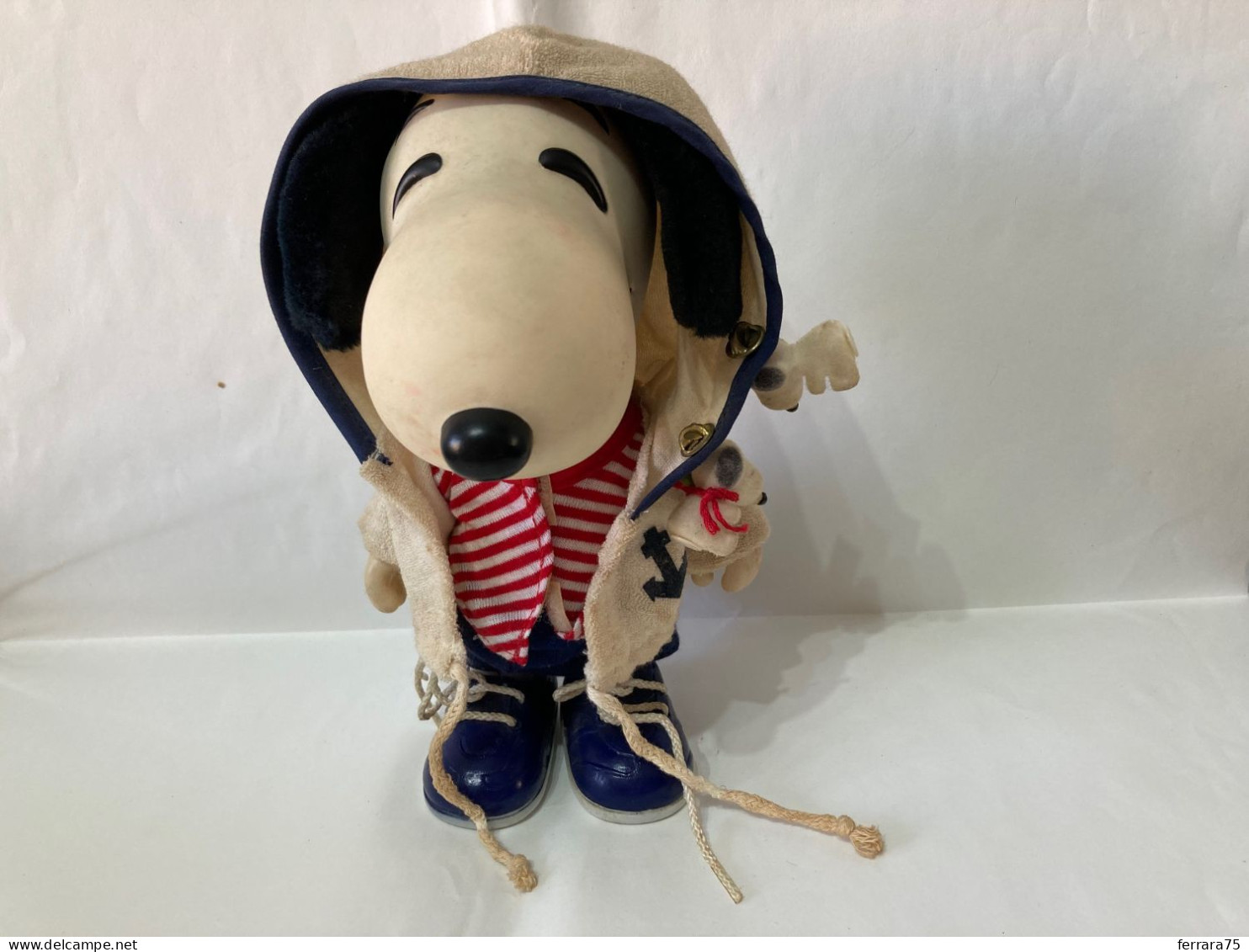 SNOOPY BAMBOLOTTO IN GOMMA DURA VINTAGE+DUE SPILLE PINS SNOOPY ALTO CM.22. - Other & Unclassified