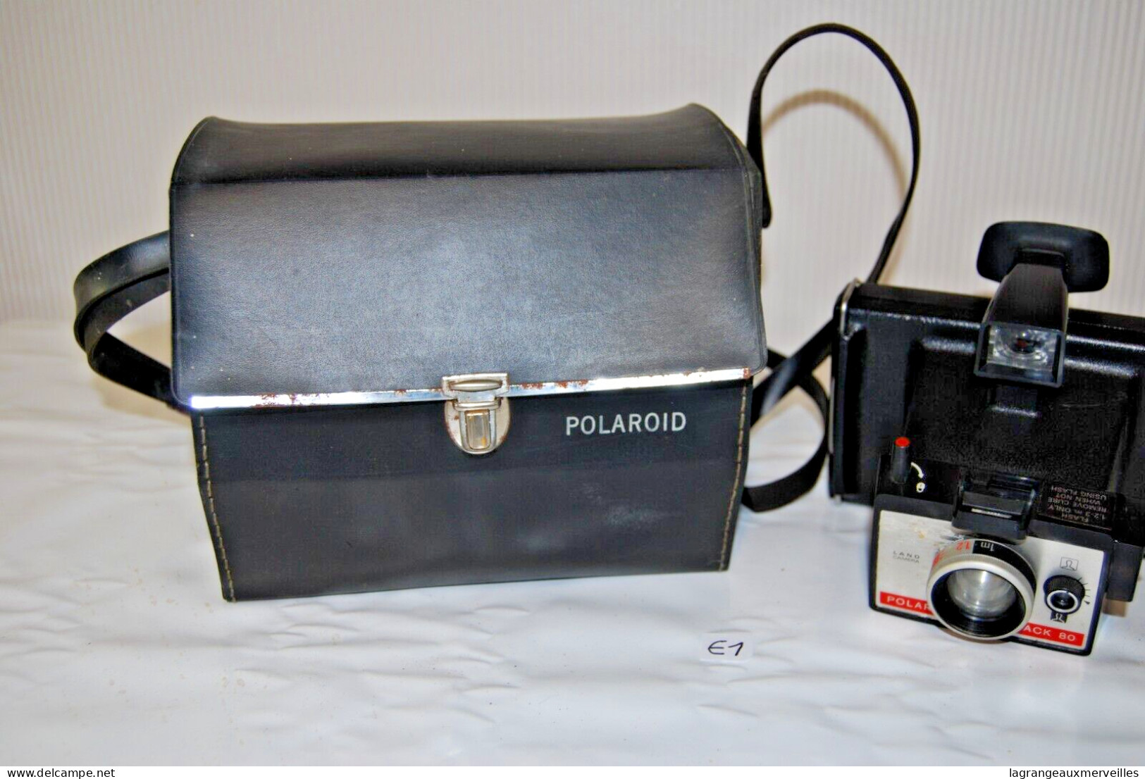 E1 Ancien Appareil Photo Avec Etui De Collection - Polaroid Caméra Pack 80 - Cameras