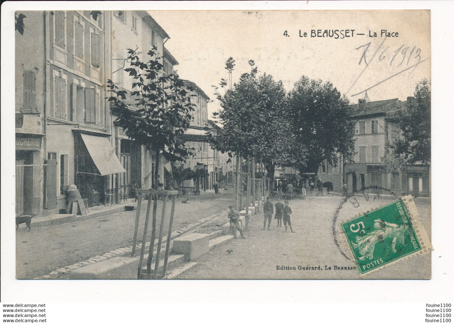 LE BEAUSSET La Place - Le Beausset