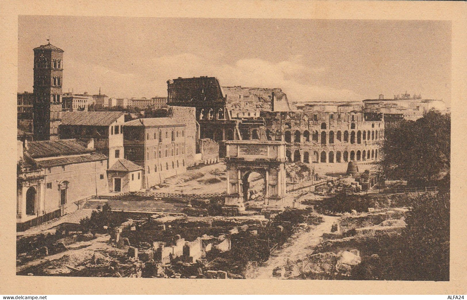 CARTOLINA NON VIAGGIATA ROMA COLOSSEO - FORO- PRIMI 900 (TX57 - Colosseum