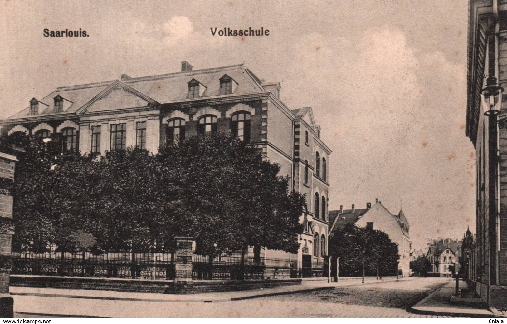 20774  SAARLOUIS VOLKSSCHULE      Allemagne    ( 2 Scans) - Kreis Saarlouis