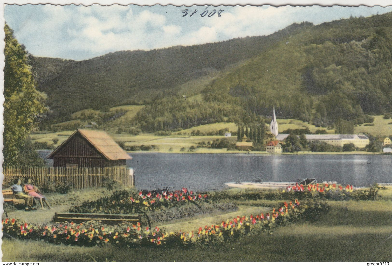 E257) OSSIACH - Schöne Alte Farbfoto Variante - Holzhaus Garten - Frauen Auf Bankerl U. Blick Auf Andere Seeseite - Ossiachersee-Orte