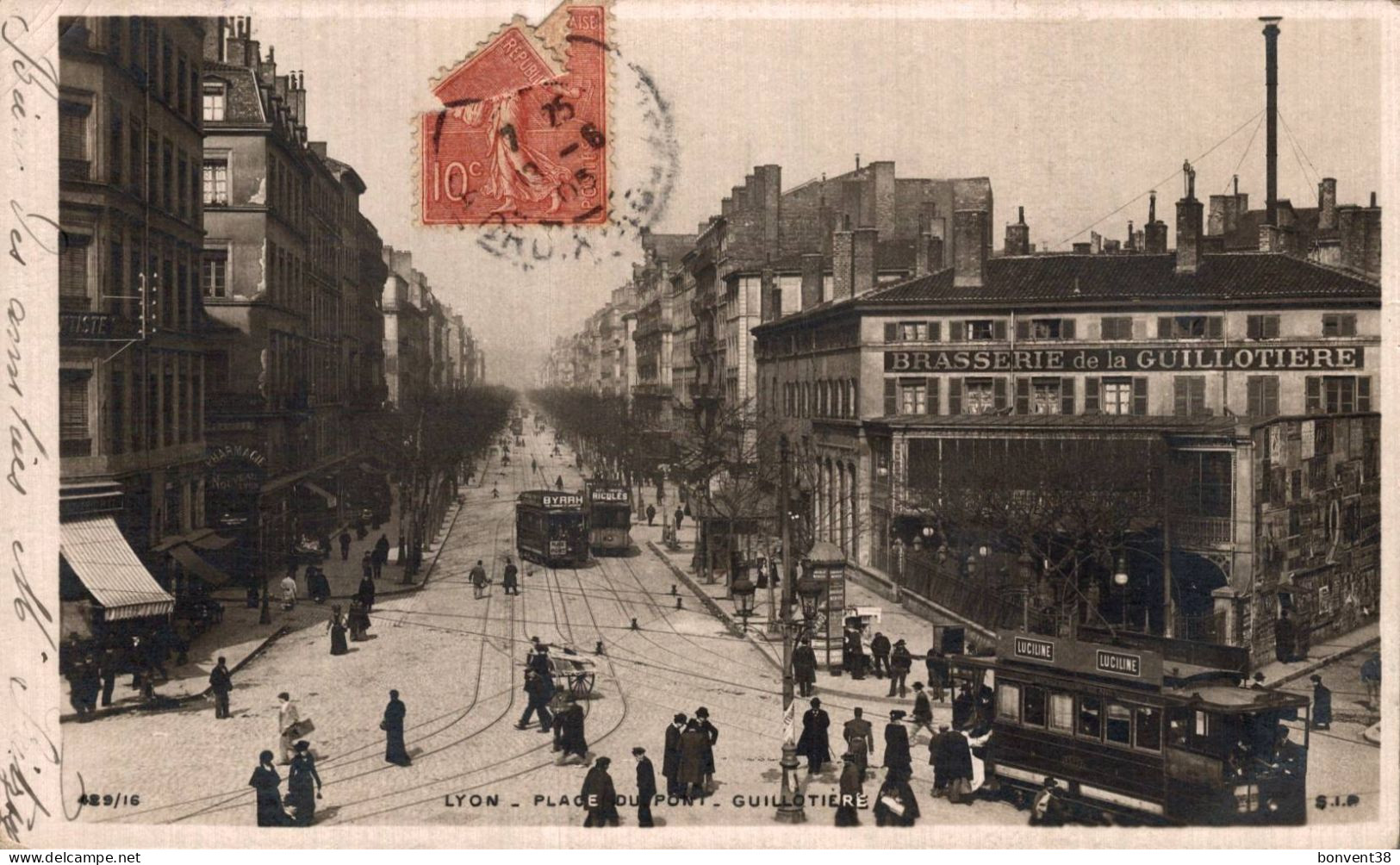 J1712 - LYON - D69 - Place Du Pont - Guillotière - Lyon 7