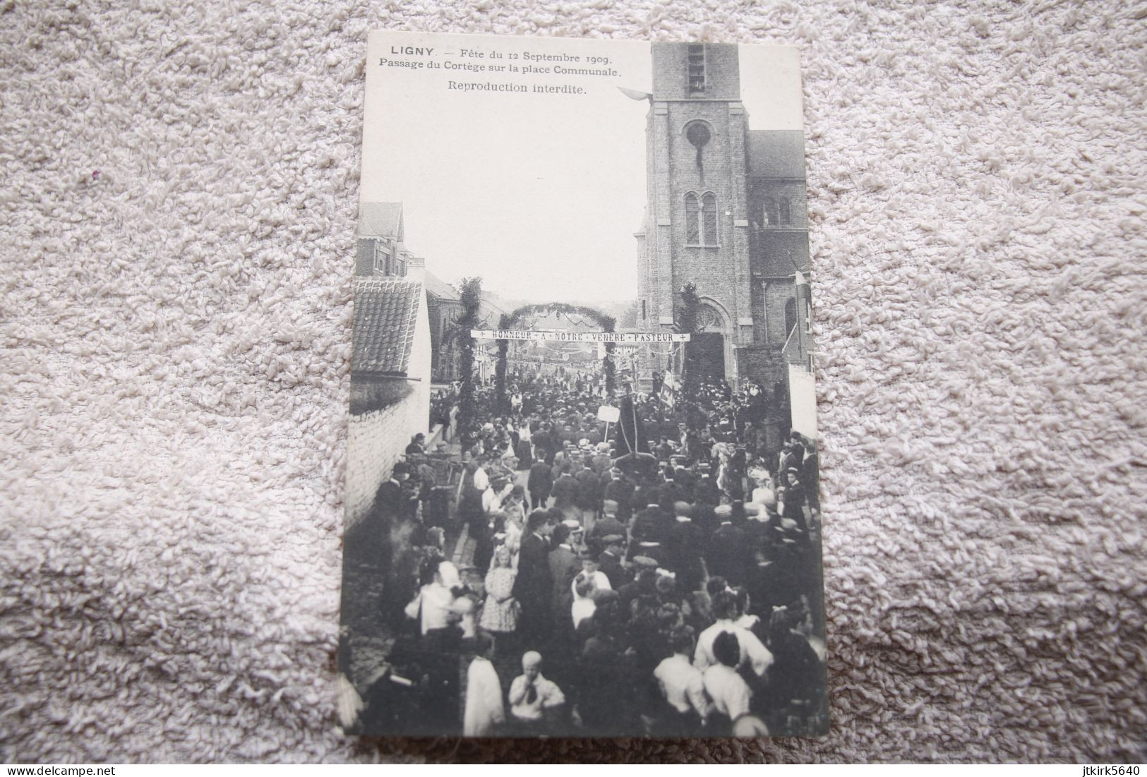 Ligny "Fête Du 12 Septembre 1909, Passage Du Cortège Sur La Place Communale" - Sombreffe