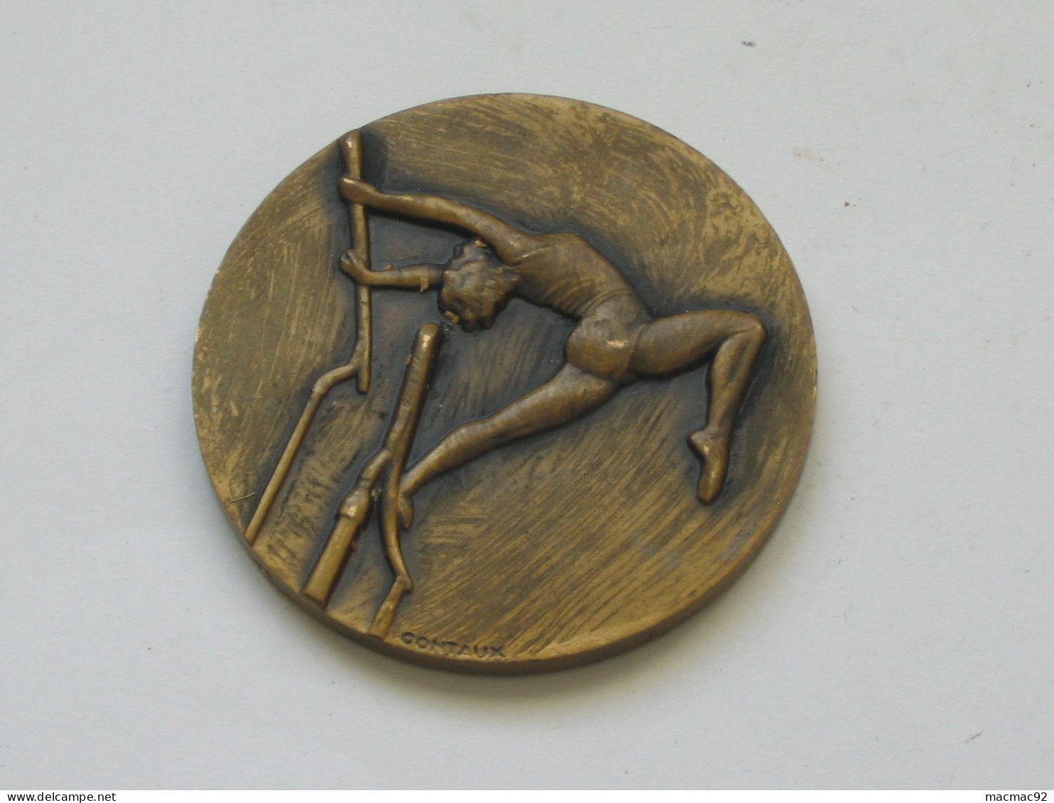 Médaille De Gymnastique - Barres Asymétriques   *** EN ACHAT IMMEDIAT *** - Gymnastics