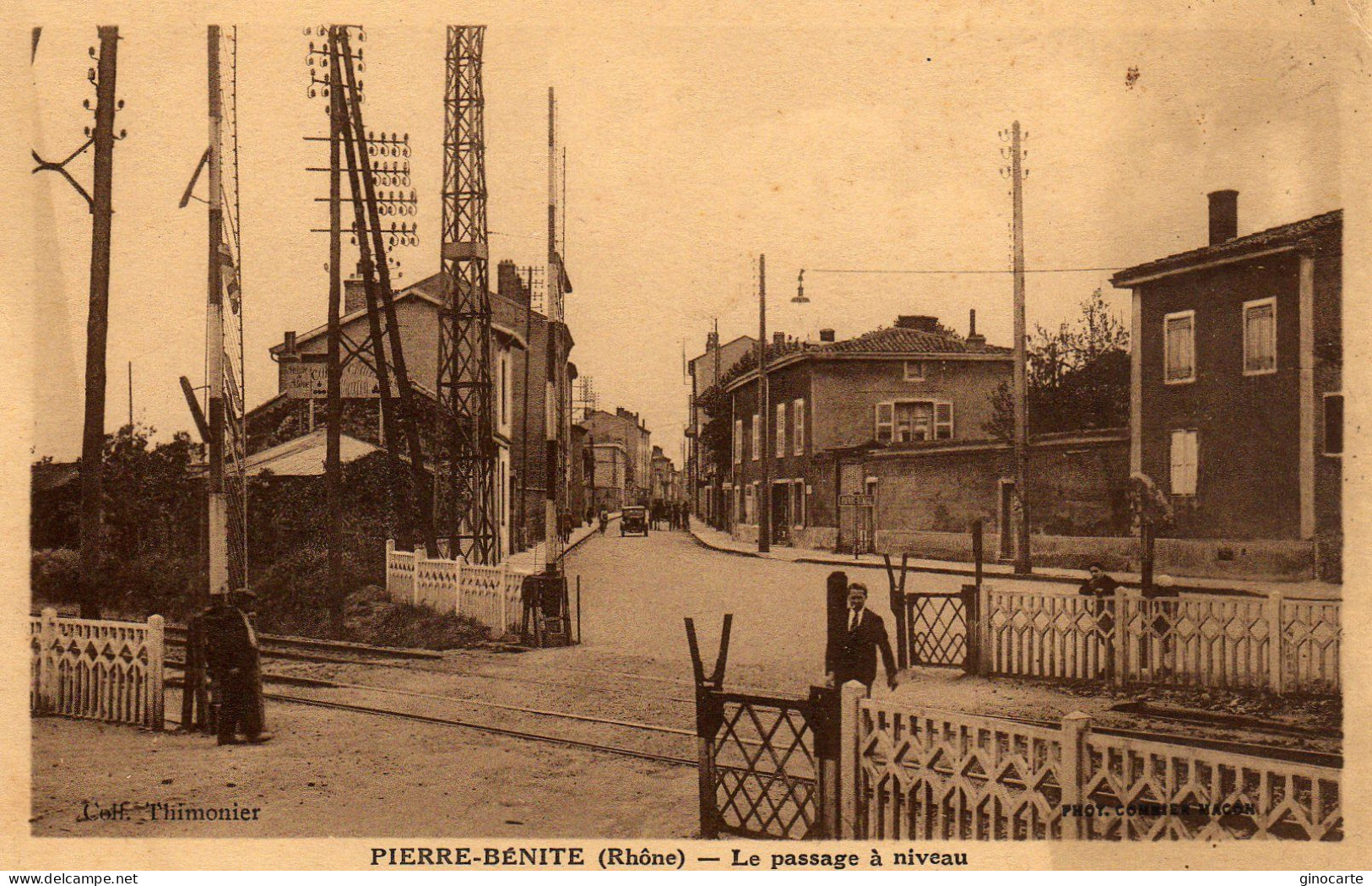 Pierre Benite Le Passage à Niveau - Pierre Benite