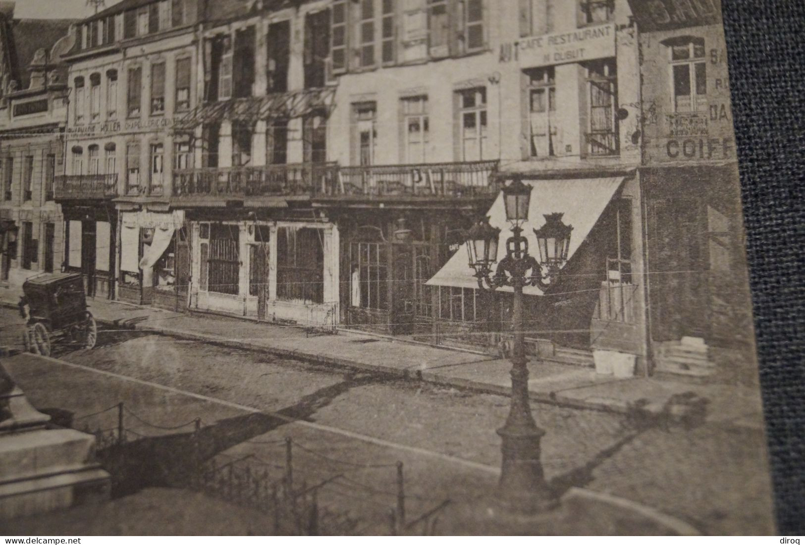 RARE Très Belle Ancienne Photo Carte Postale De  Maubeuge,1919,place D'Armes - Maubeuge