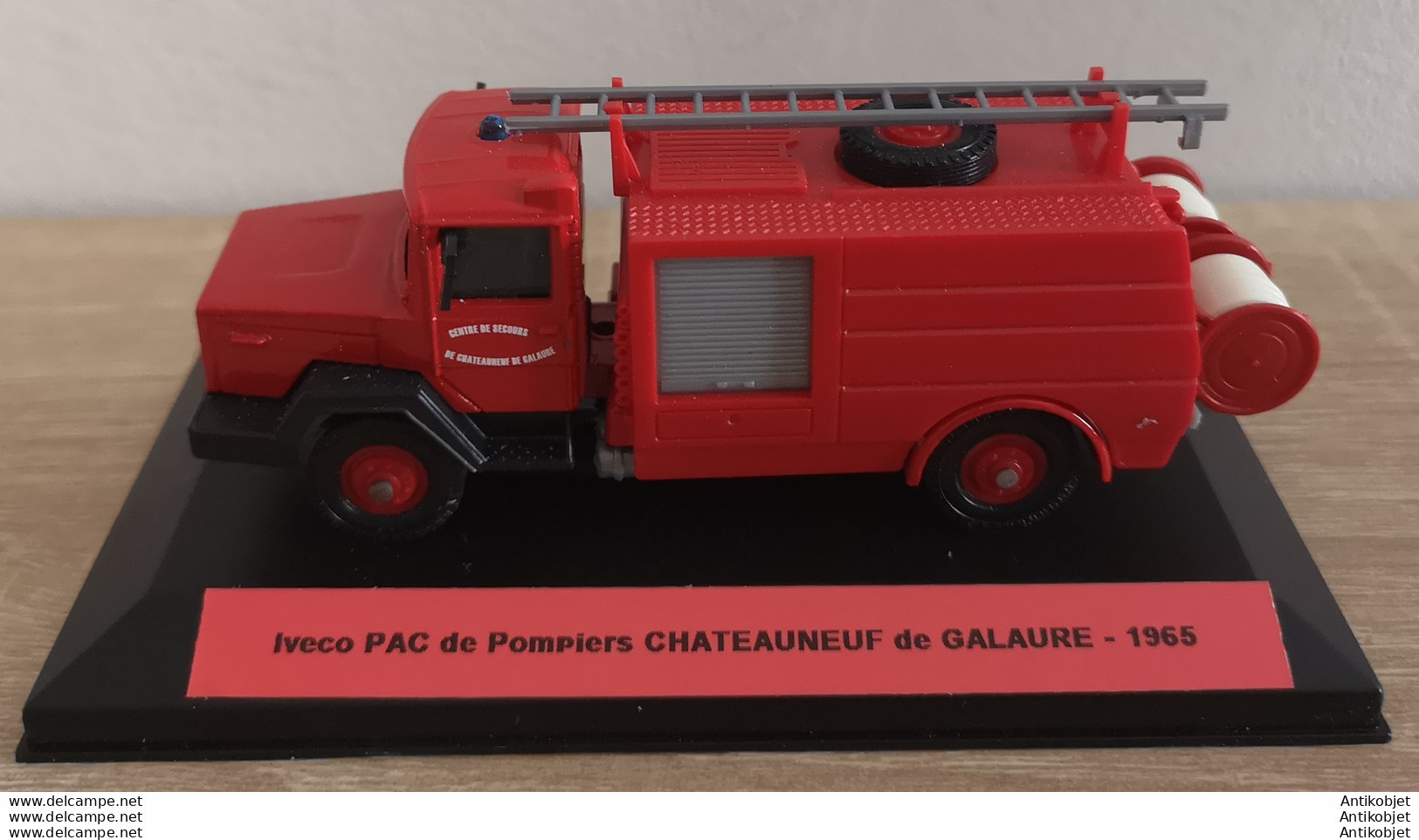 Iveco Pac De Pompiers Chateauneuf De Galaure 1965 - Norev