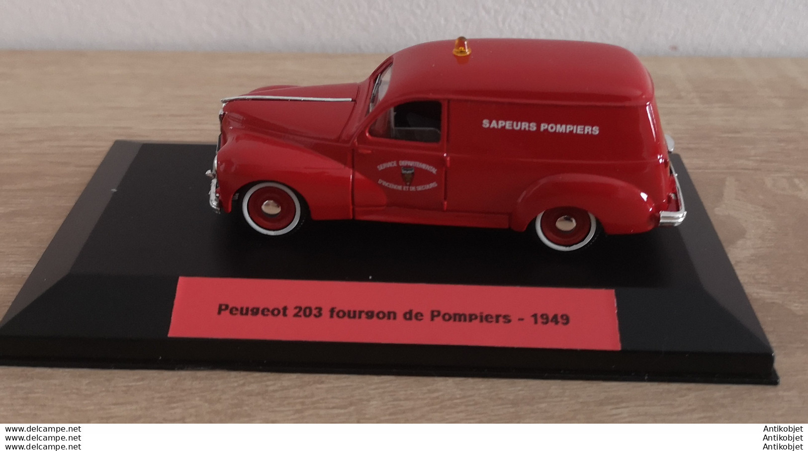 Peugeot 203 Fourgon De Pompiers 1949 - Norev