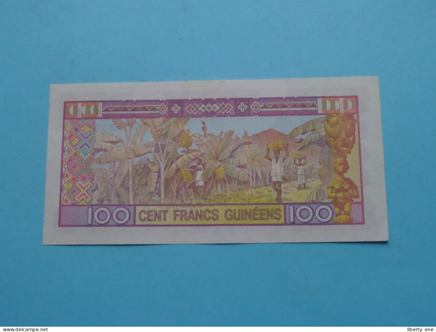 100 Cent Francs Guinéens ( See / Voir Scans ) GUINEE - 1985 ( Circulated ) XF ! - Guinée