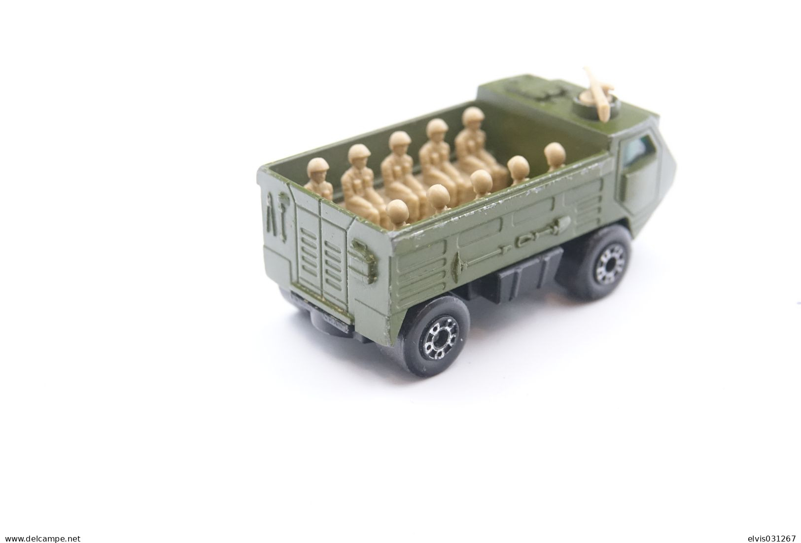 Matchbox Lesney MB54-C PERSONNEL CARRIER, Issued 1976, Scale : 1/64 - Matchbox (Mattel)