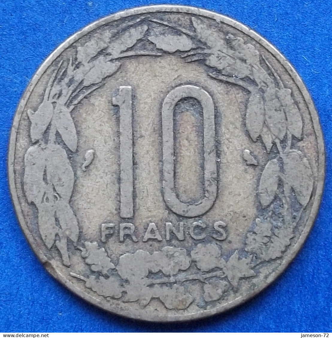 CAMEROON - 10 Francs 1969 "Three Giant Eland" KM# 2a Independent Republic (1960) - Edelweiss Coins - Kameroen